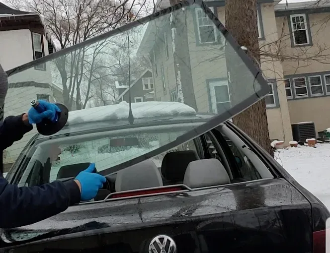 Windshield replacement at a customer location