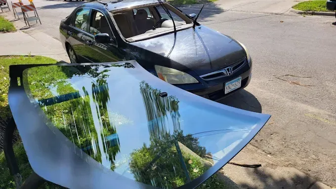 Preparing replacement glass